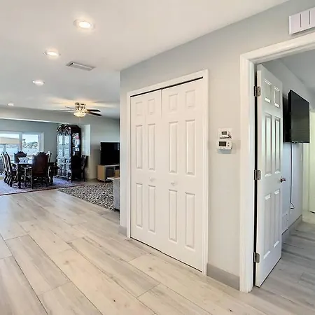 Amazing Water Front View Home Newly Renovated 3Bd 2Bth Clearwater Beach Exterior photo